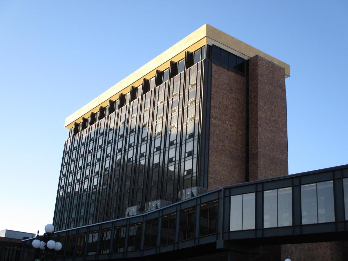Sioux City Hotel And Conference Center Bagian luar foto